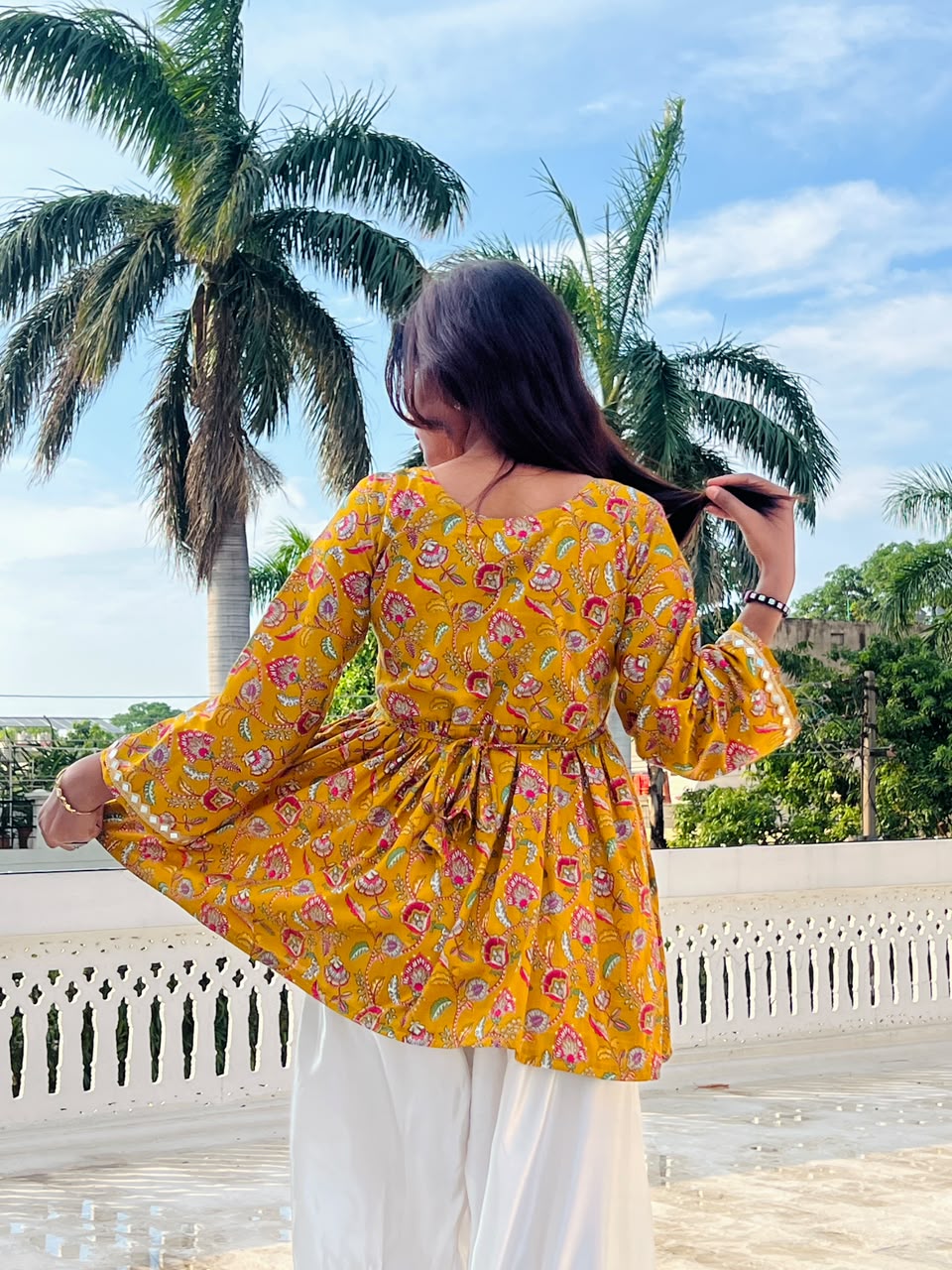 Chaand Cotton Kurti